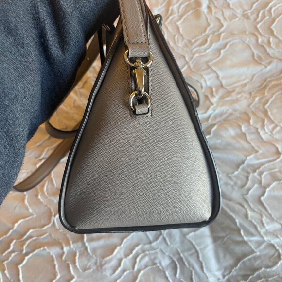 Kate Spade Laurel Way Reiley Satchel - Picture 5 of 14